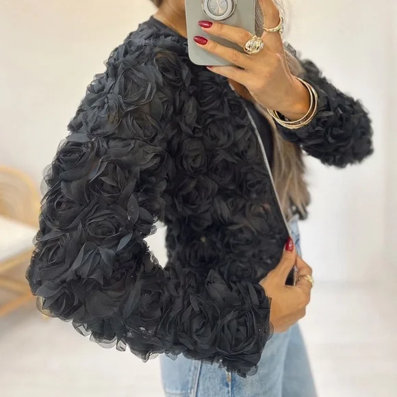 From Paris! Fabulous Faux Fur Flower 3D Jacket - Picture 3 of 4